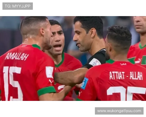 任意球未鸣哨开球，裁判规则到底怎么判？