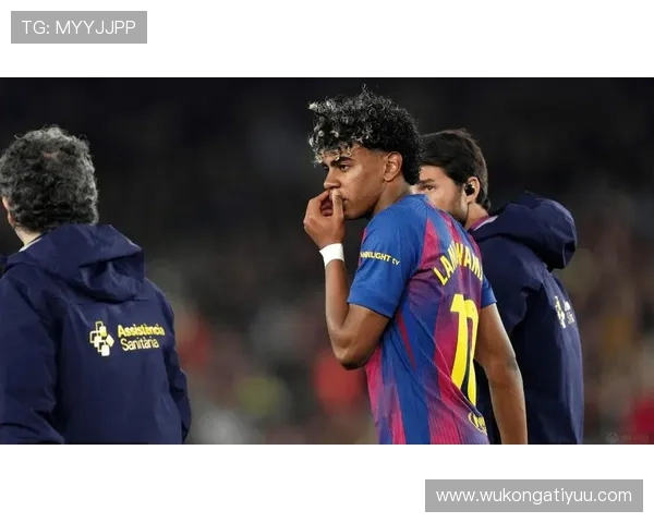 拉明·亚马尔国家德比首秀解析